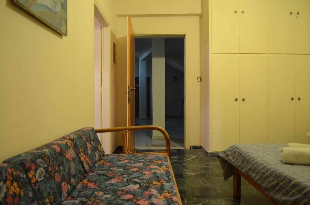 Kineta Apartments Buitenkant foto