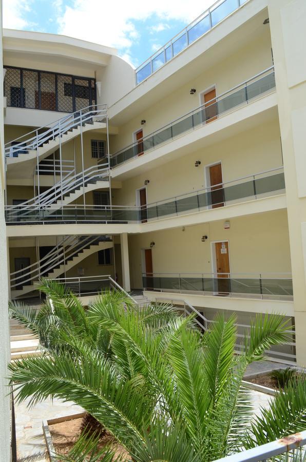 Kineta Apartments Buitenkant foto
